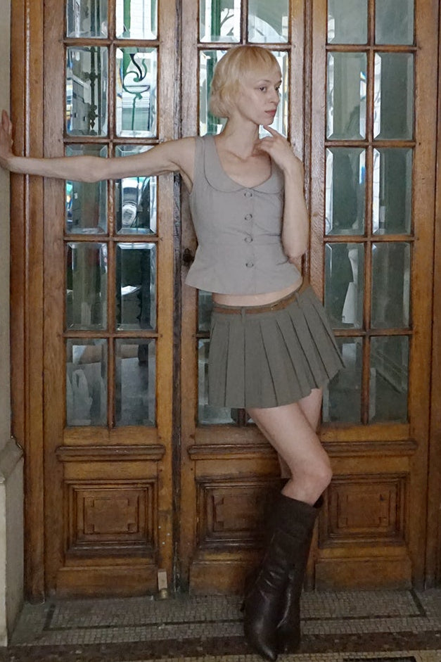"Tea Break" Grey Doll Collar Vest