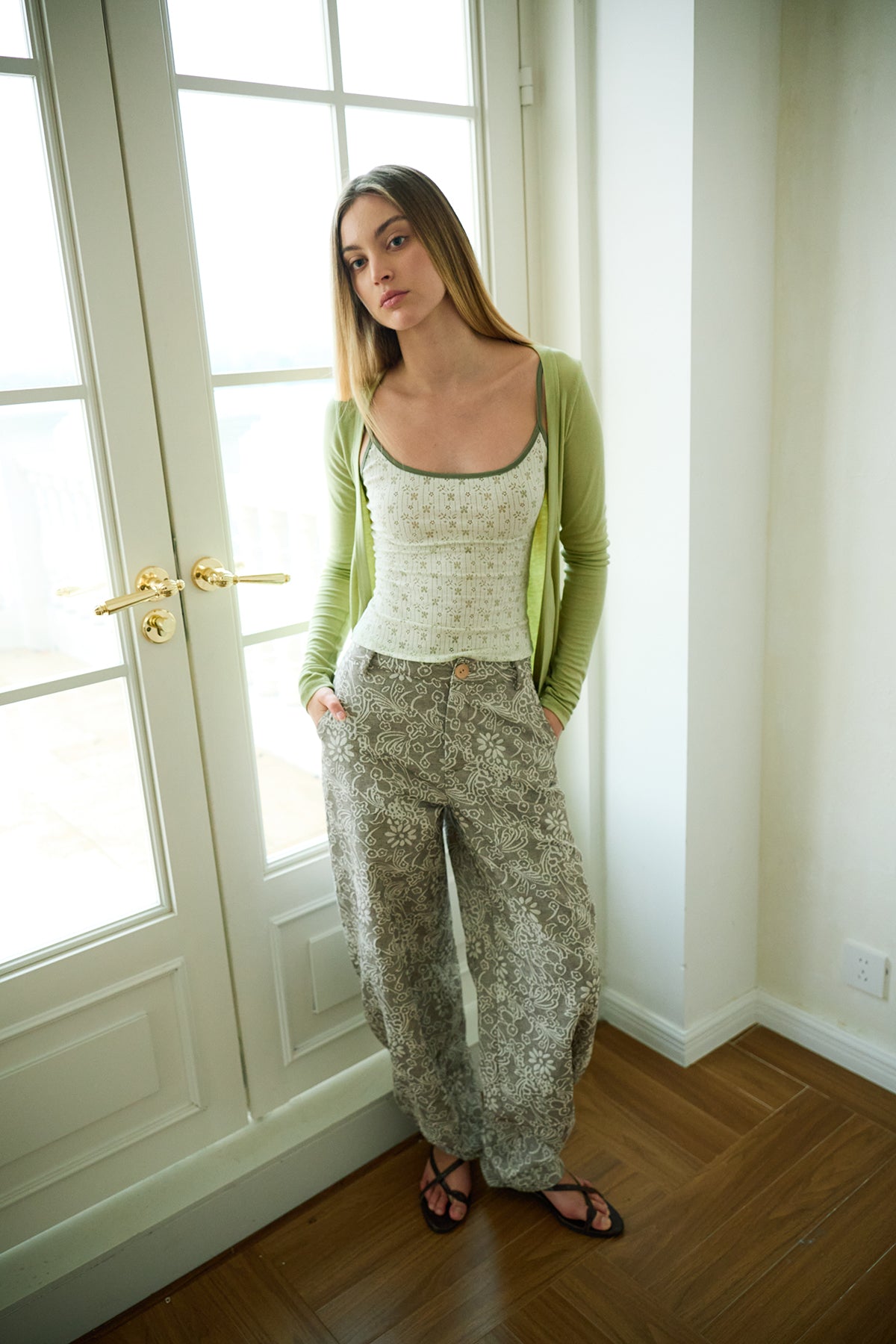 Floral-Texture Cocoon Pants
