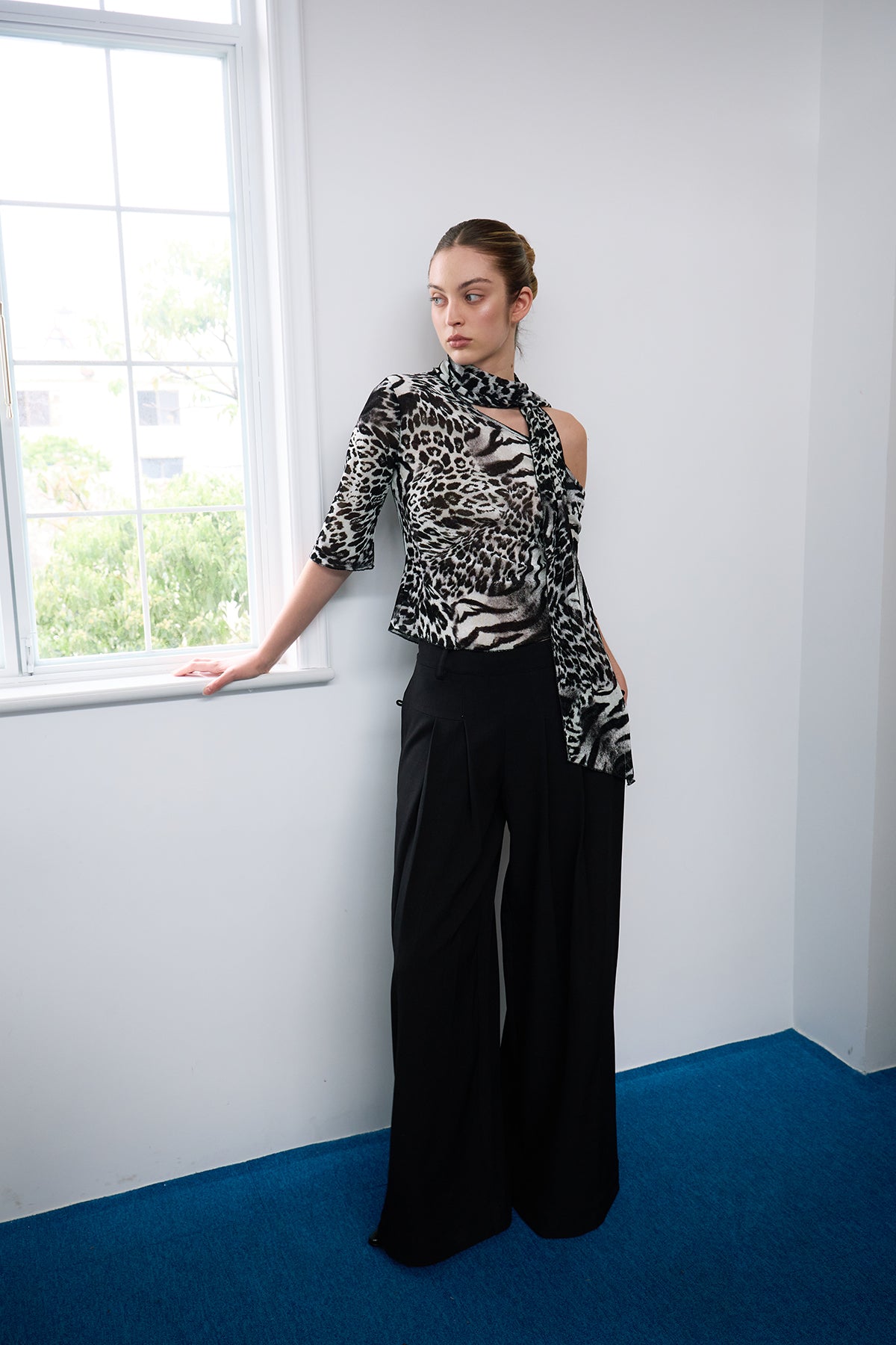 Dandy Black Pleated Wide-Leg Tailored Trousers