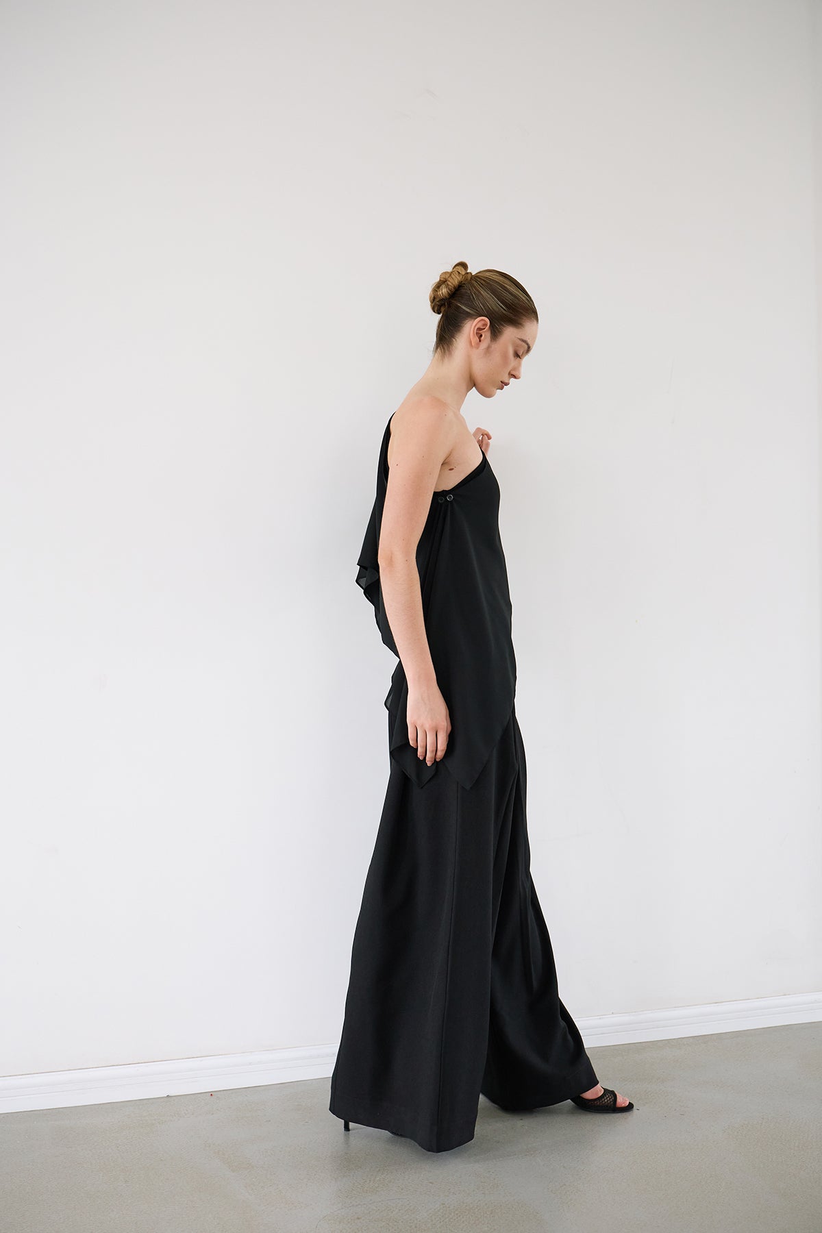 Dandy Black Pleated Wide-Leg Tailored Trousers