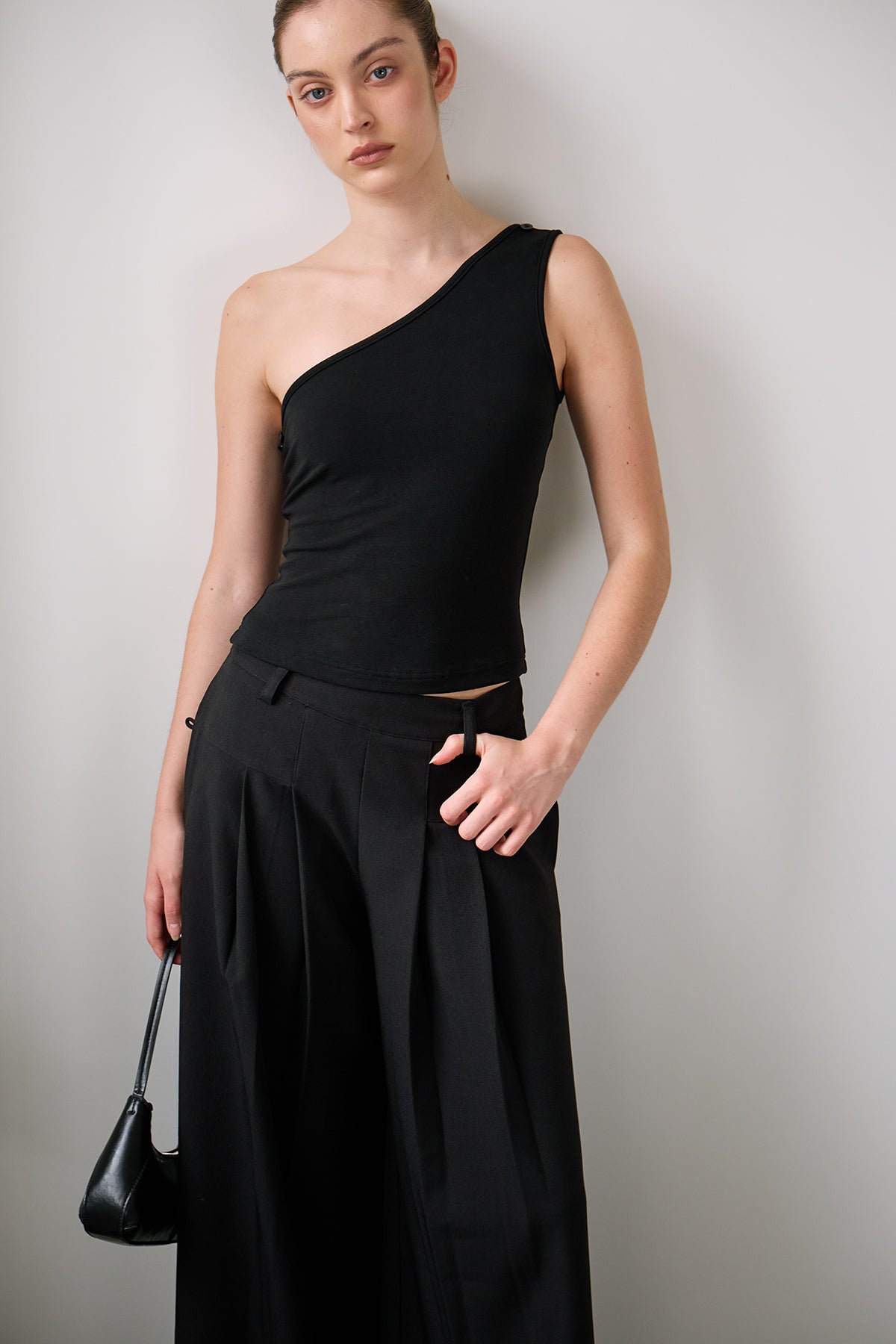 Dandy Black Pleated Wide-Leg Tailored Trousers