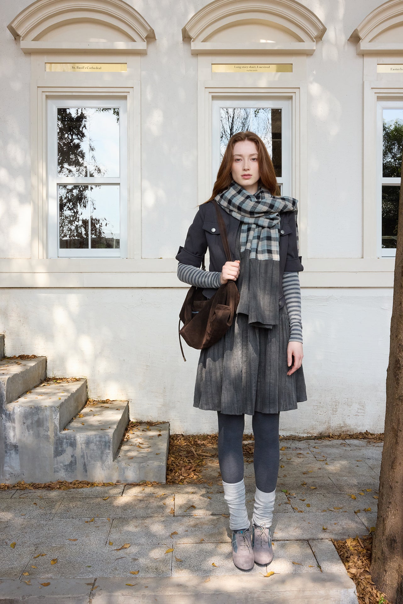 Short-Sleeve Cropped Black Jacket