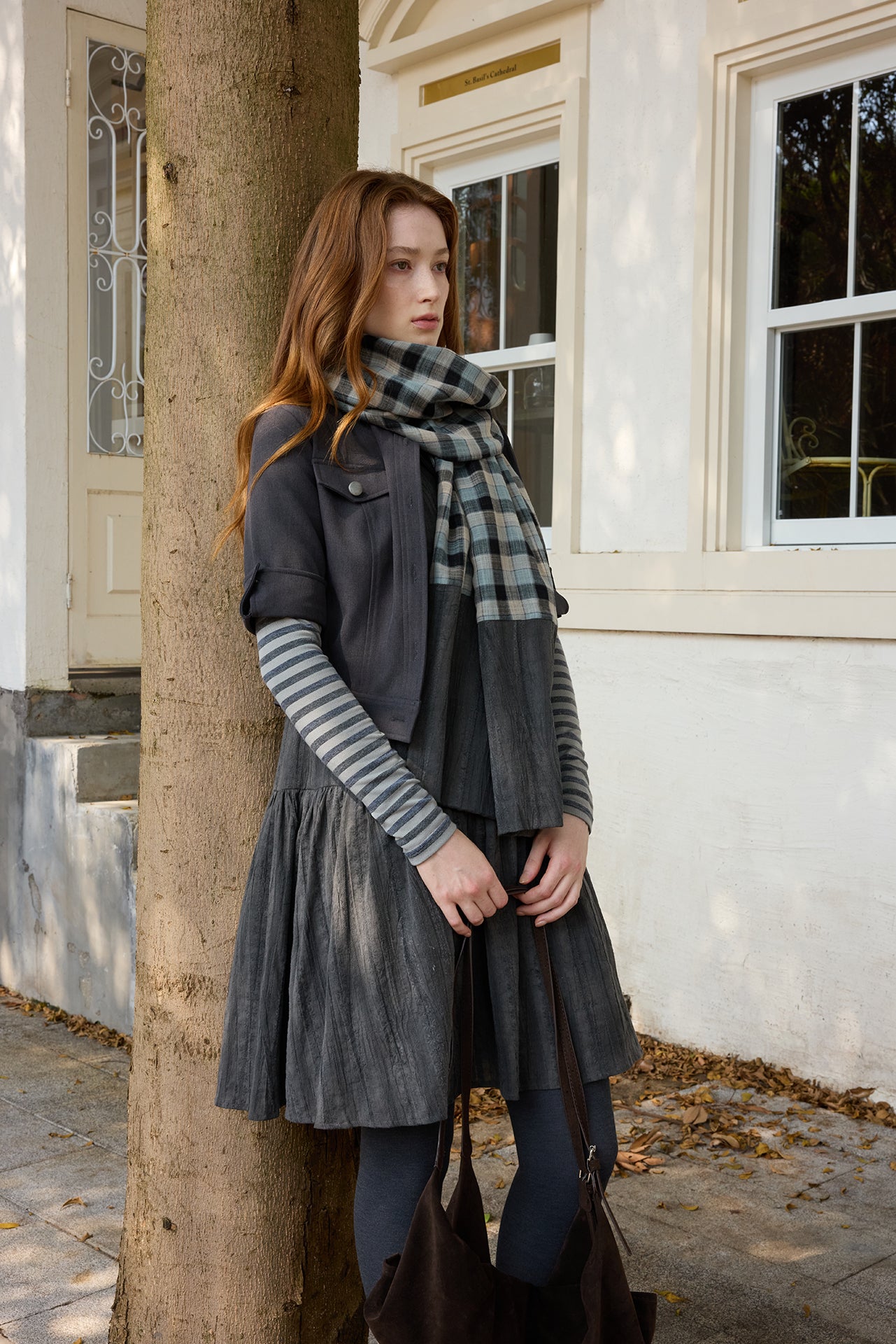 Short-Sleeve Cropped Black Jacket