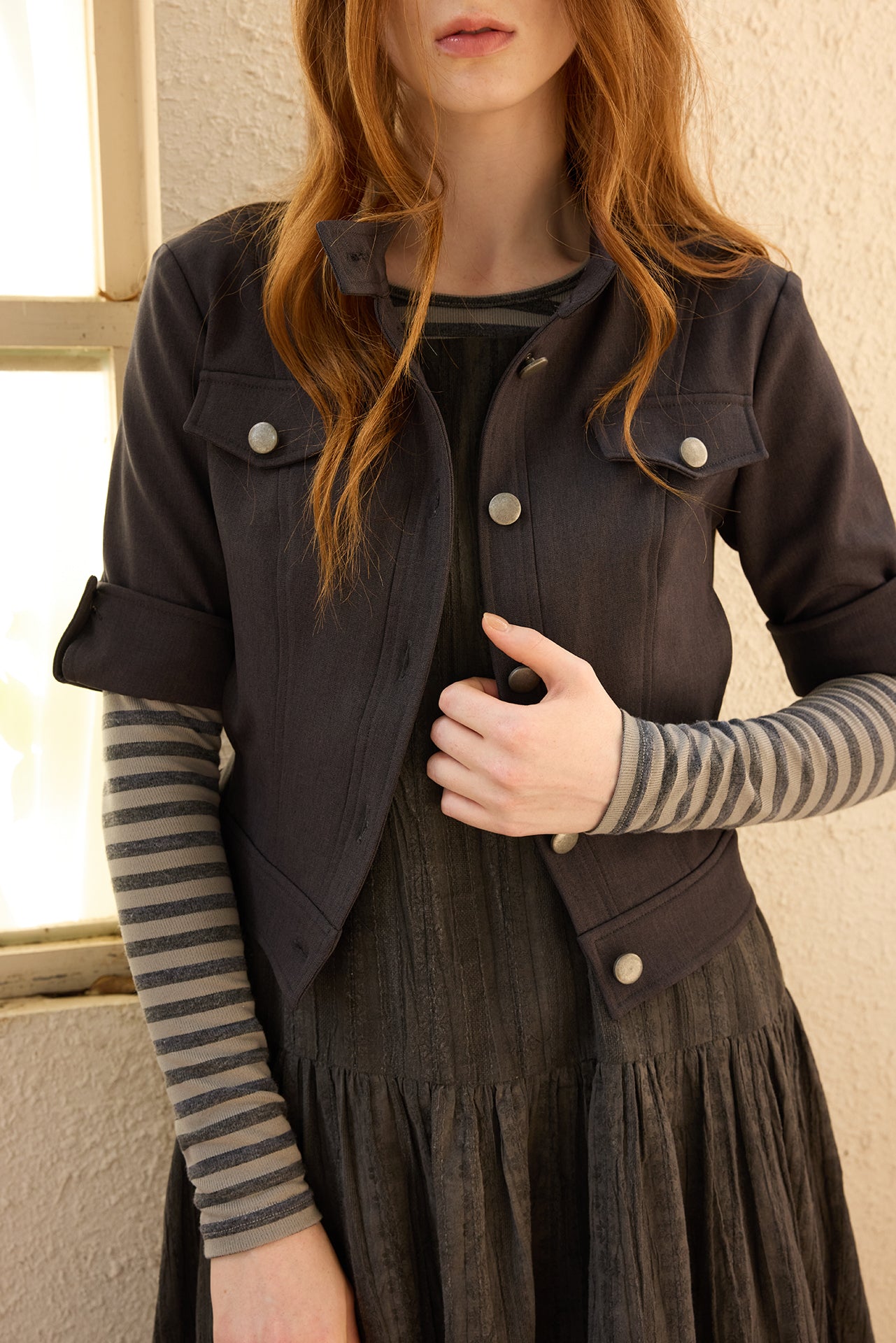 Short-Sleeve Cropped Black Jacket