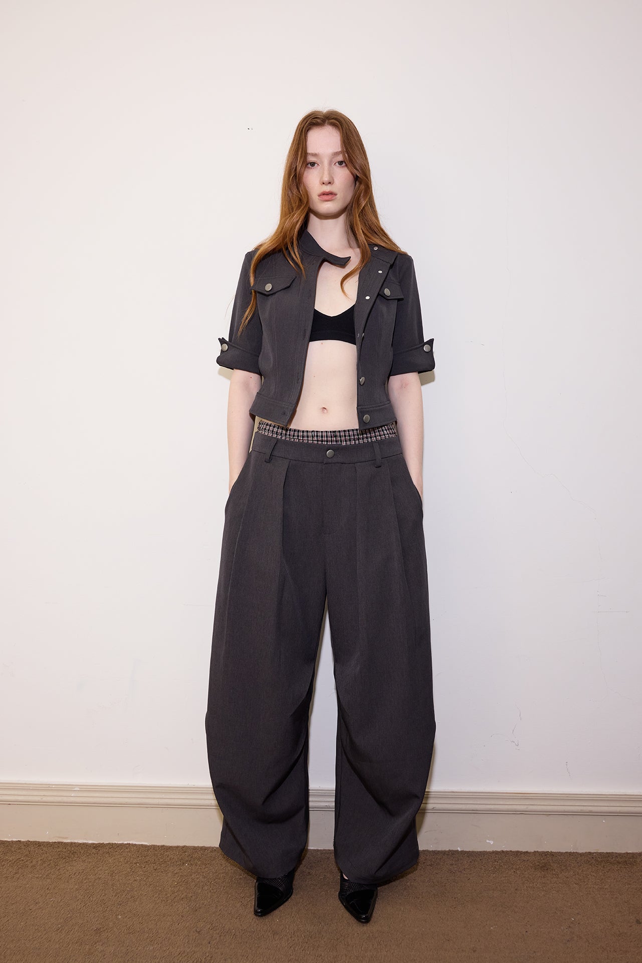 Short-Sleeve Cropped Black Jacket