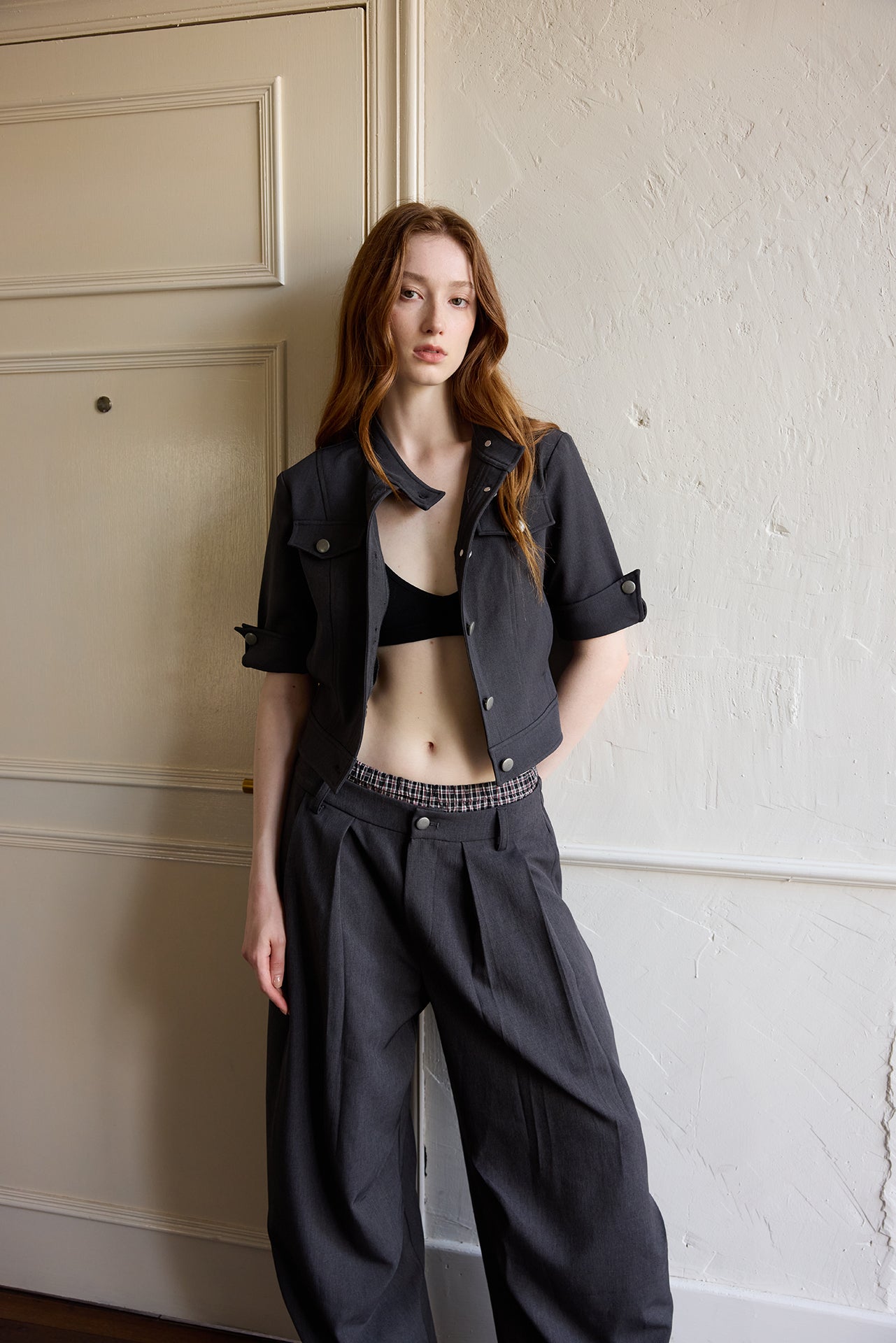 Short-Sleeve Cropped Black Jacket