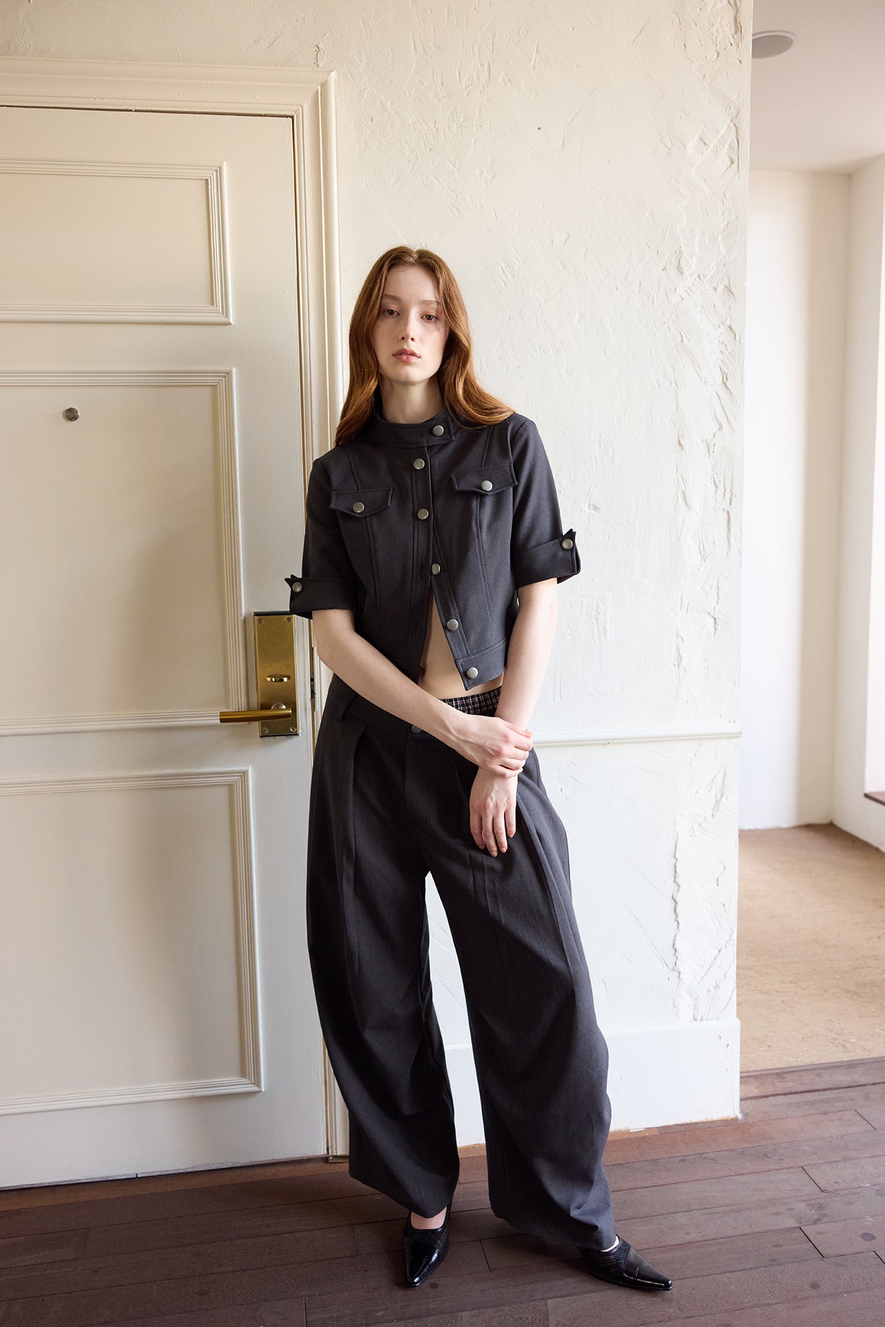 Short-Sleeve Cropped Black Jacket